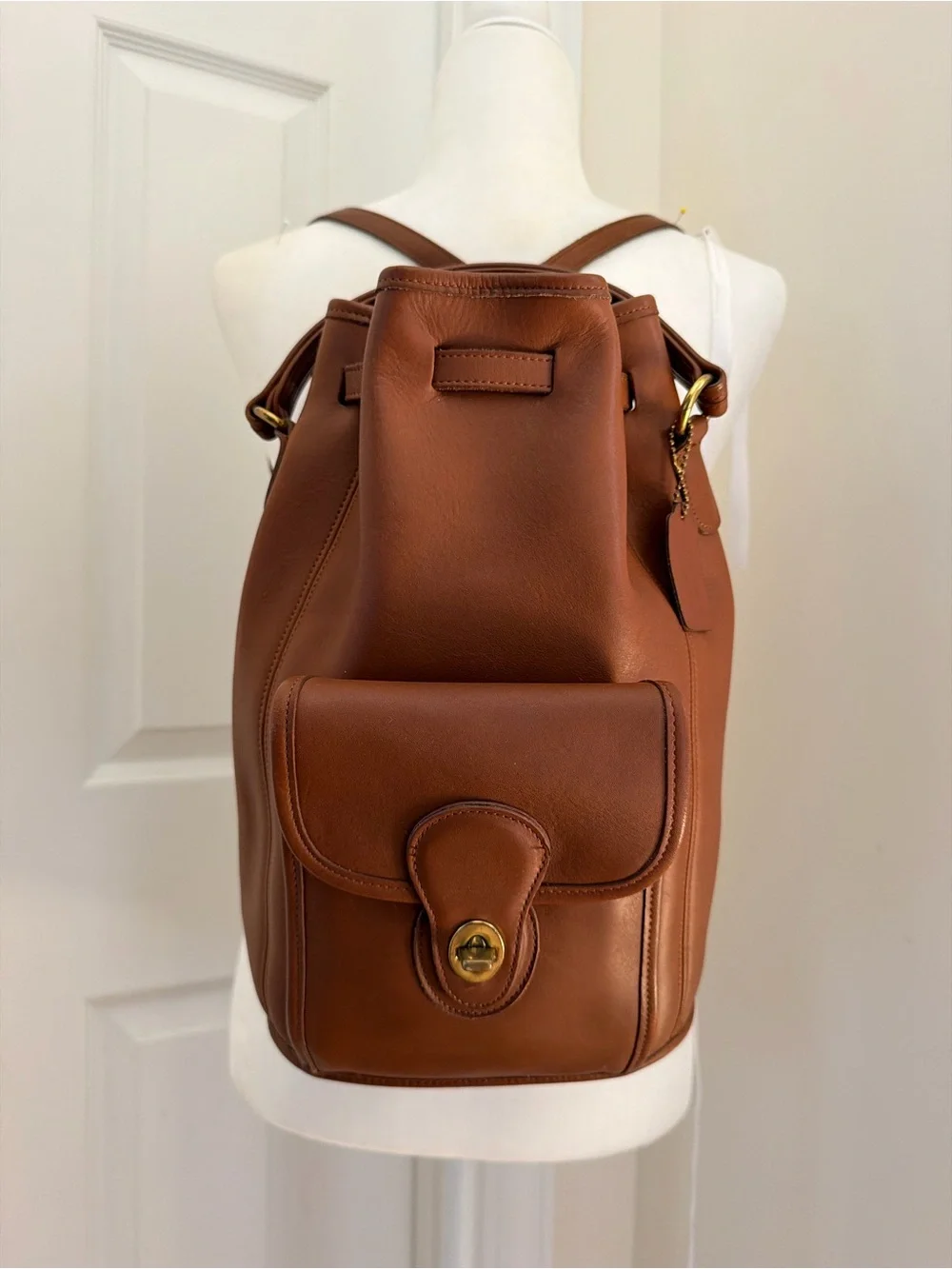 Authentic Coach 9992 Vintage Classic Handle Leather Bucket Backpack